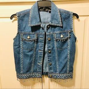 New Direction Denim Vest Beaded Western Cowgirl sz M medium blue button front